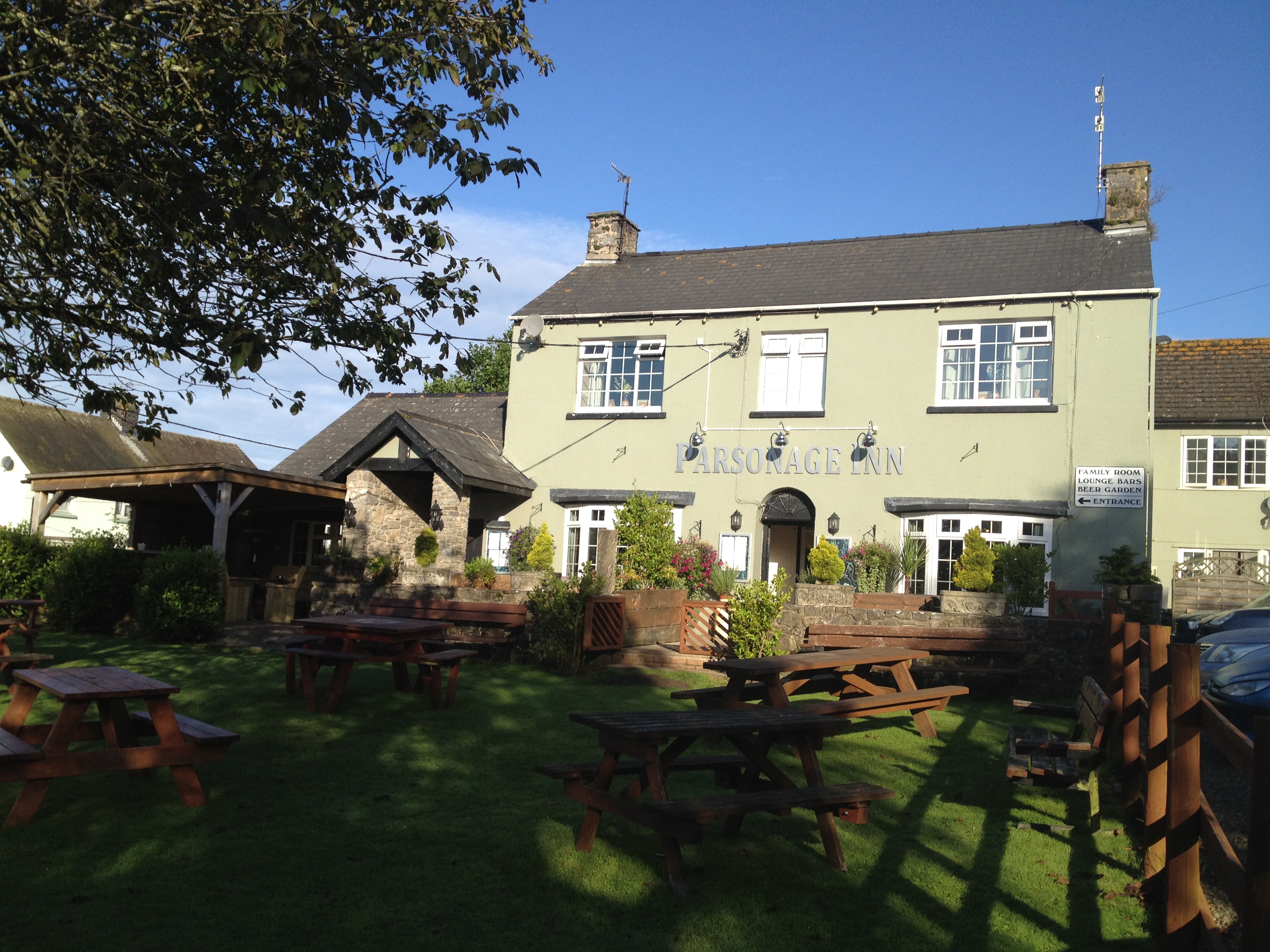 Parsonage Farm Inn